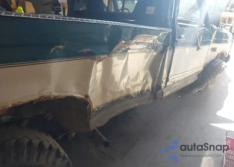 1996 Ford F150 z USA, uszkodzony, nr VIN 2FTEF14H1TCA70467